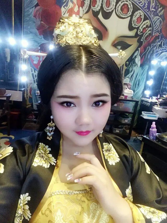 羊小胖的主播照片