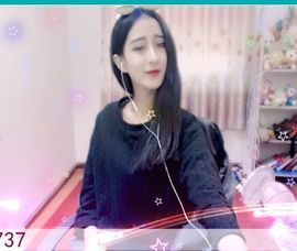 慢摇女鬼`野猫主播照片