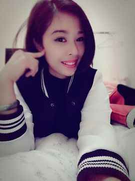 静静是我是静静主播照片