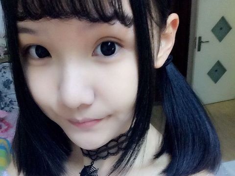 一亦清燃海报