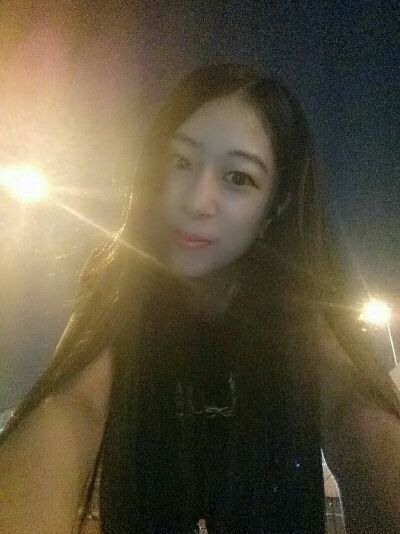笨蛋，嗯哼的主播照片