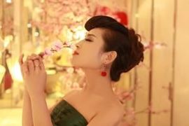 木子鑫垚好声音主播照片