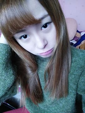 桃子很勤奋主播照片