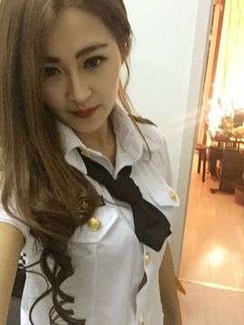 金灿灿ゞ❤勿忘心安主播照片