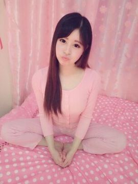 元亦薇主播照片