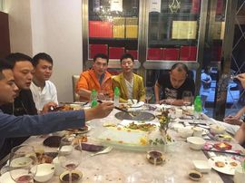 0左左右右0主播照片