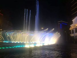 0左左右右0主播照片