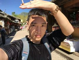0左左右右0主播照片