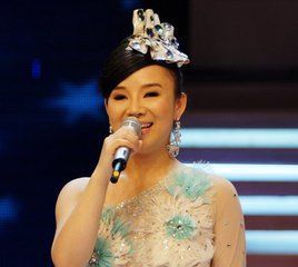 天悦限量版妞妞哥哥主播照片