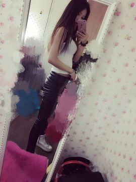 小畅畅小仙女主播照片