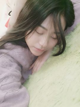 鹿哈哈baby主播照片