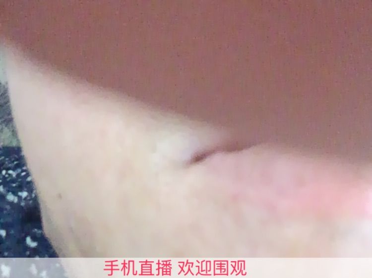 霸道小屁孩的主播照片