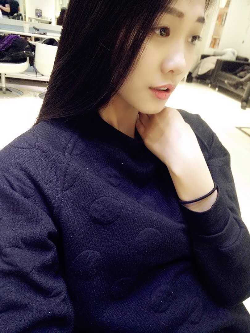 小六姑娘主播照片