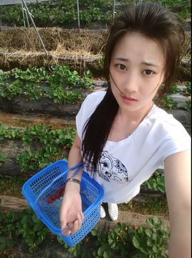 雪离儿主播照片
