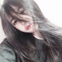 玩lol的yuki主播照片