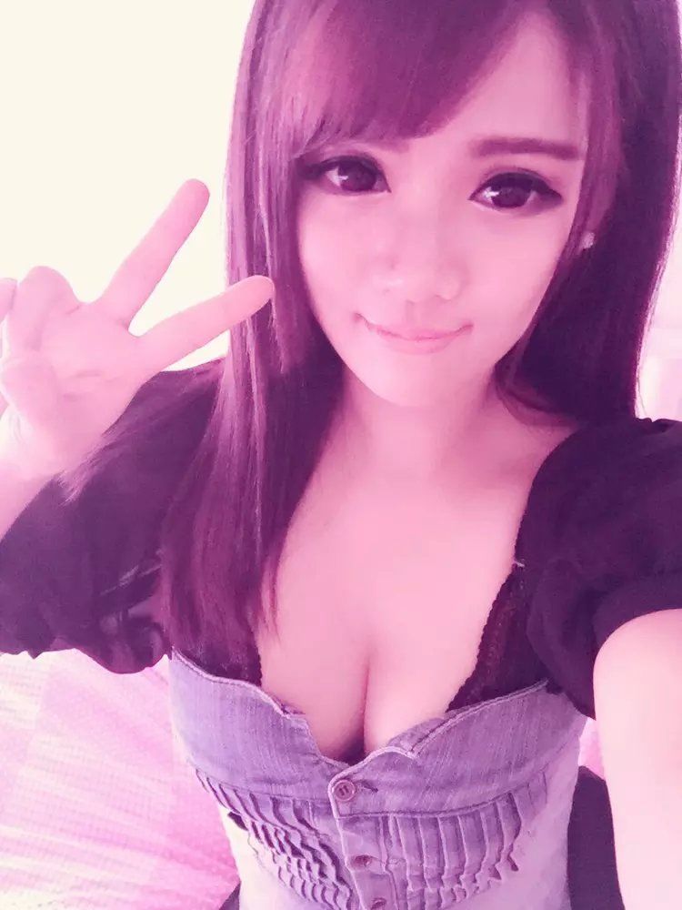 金光闪闪的魔仙~的主播照片