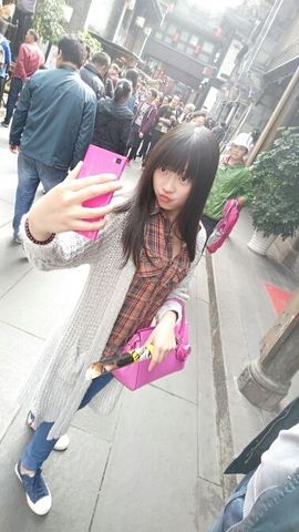 ღ蔡蔡🎙主播照片