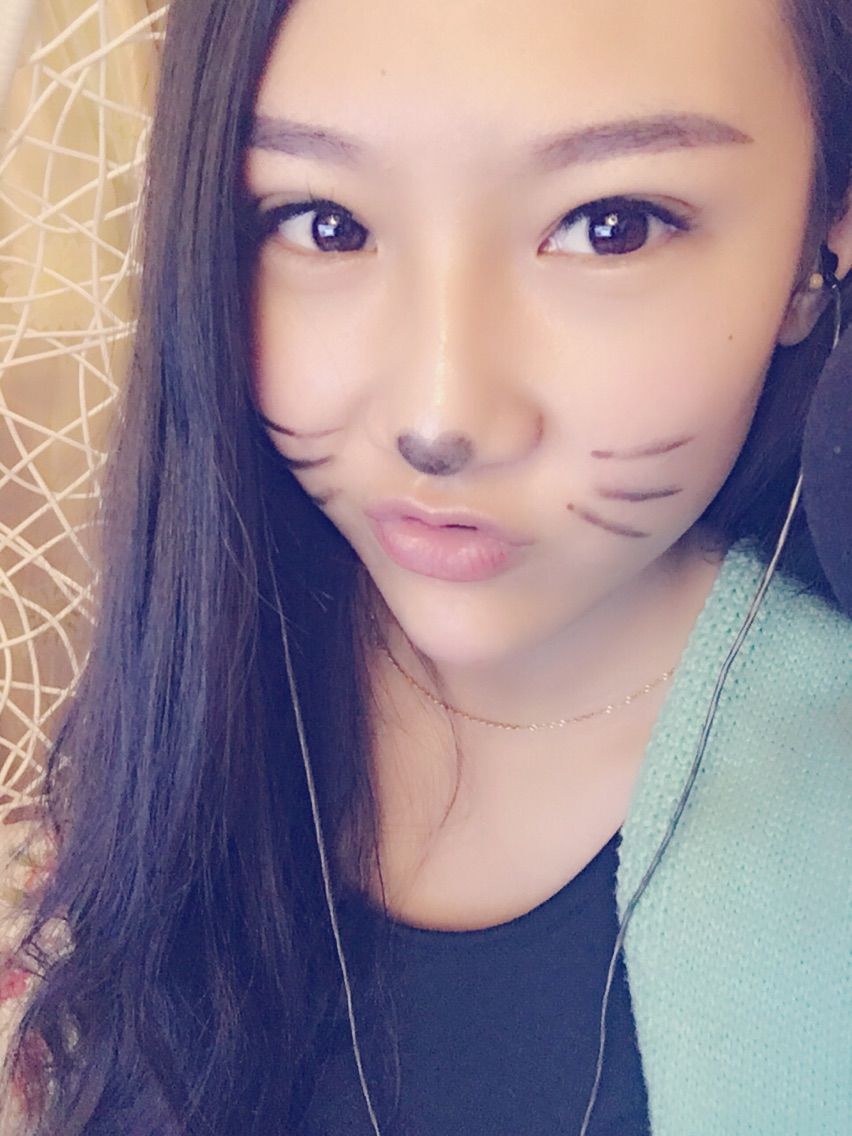 安然🥀努力升八冠的主播照片