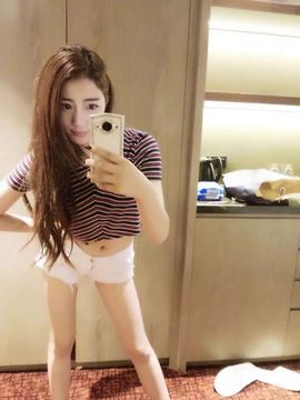 小Gna走走停停主播照片