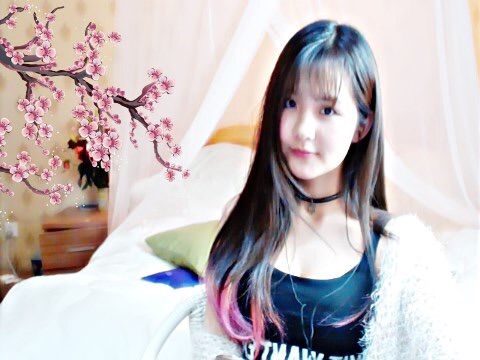 甜心教主萱的主播照片