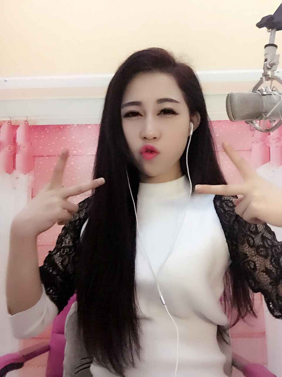 冷~语~夜主播照片