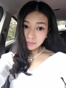 张君雅love主播照片
