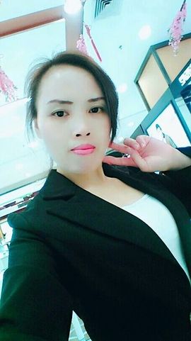 国珍万人迷女神兰兰主播照片