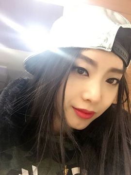 鑫儿～主播照片