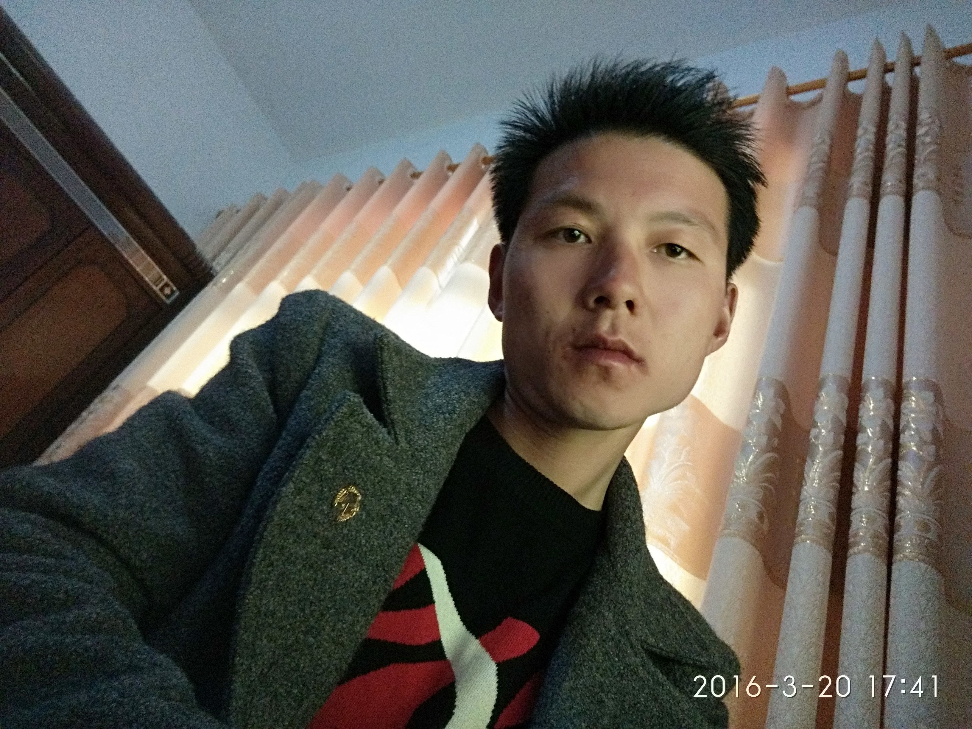 唯我独尊畅游天下的主播照片