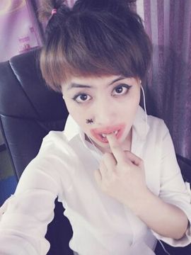 气质小神经~主播照片