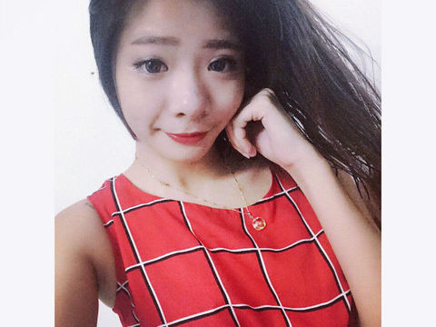 B琪丶海报