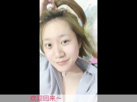 桃子在这里~主播照片