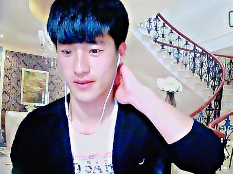 彡无悔主播照片