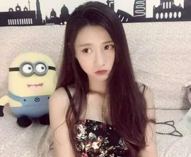 小罒(四)主播照片