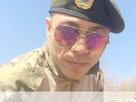 泓一户外主播照片