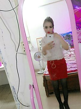 国珍万人迷女神兰兰主播照片