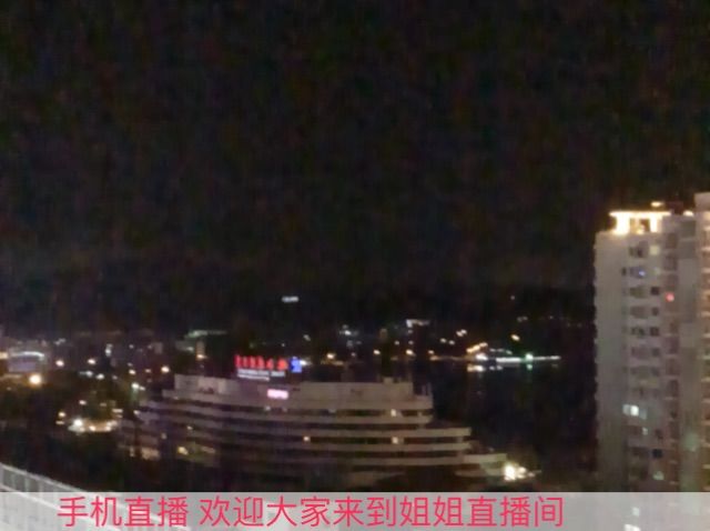 xxl妖精姐姐的主播照片