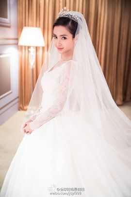 小雨老婆主播照片