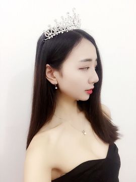 ♪蒂兰圣-雪停播主播照片