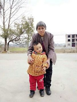 国珍万人迷女神兰兰主播照片