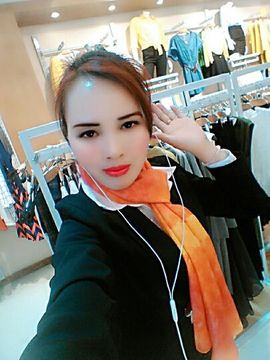 国珍万人迷女神兰兰主播照片