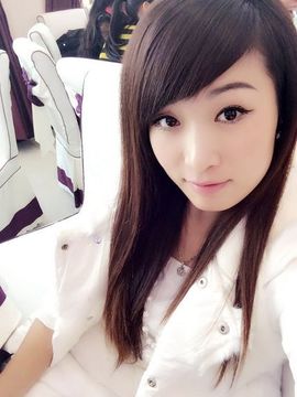 雪离儿主播照片