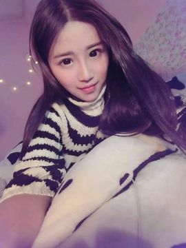 就是喜欢小恩雅主播照片