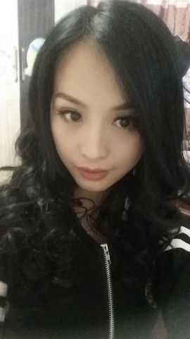 小蕊依主播照片