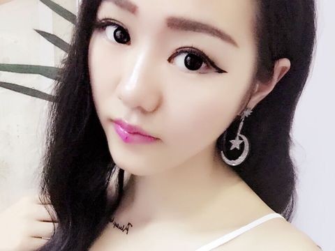 美美甜甜海报