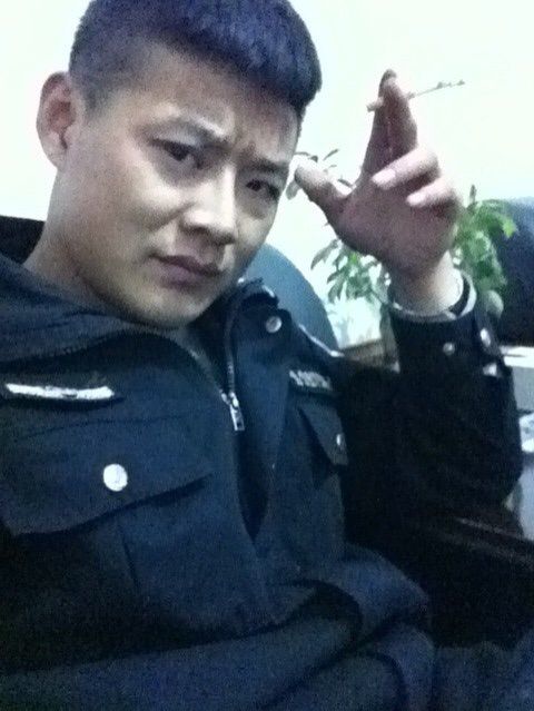 内蒙古北狼主演薛龙的主播照片