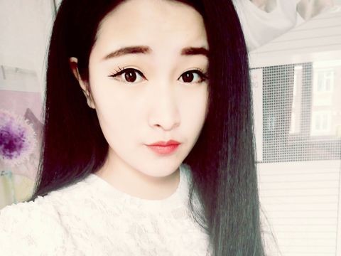 小小小丑妞海报