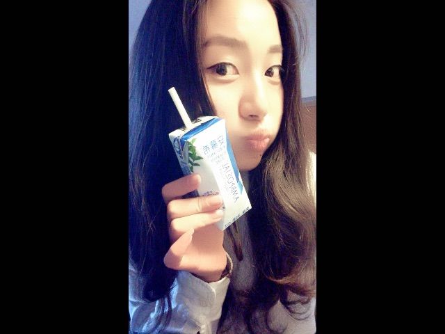 懵豆在土里憋气～的主播照片