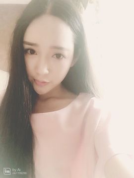 小小凡🎤（8点播）主播照片