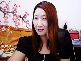 雅媛主播照片
